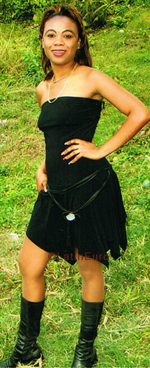 Date this beautiful Jamaica girl Shearldene from  N2128