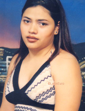 Date this beautiful Honduras girl Karla from  N2514