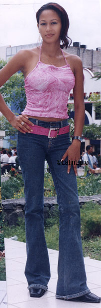 Date this pretty Honduras girl Fatima from San Pedro Sula N2575