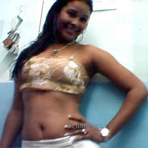 Date this exotic Any Country girl Wendy from  N2641