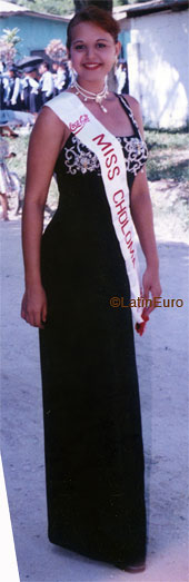 Date this hard body Honduras girl Denis from Choloma N2654