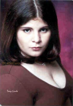 Date this young Panama girl Michelle from  N2764