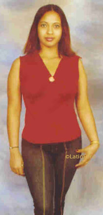 Date this pretty Any Country girl Francisca from  N2815