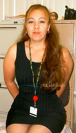 Date this lovely Honduras girl Rosa from Tegucigalpa N2977