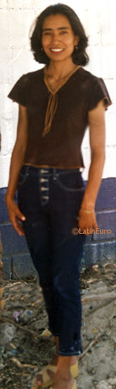 Date this tall Honduras girl Daysi from Choloma N3310
