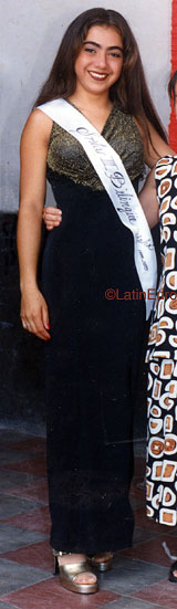 Date this happy Honduras girl Bivan from Tegucigalpa N3319