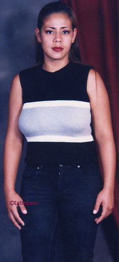 Date this georgeous Honduras girl Sandra from Tegucigalpa N3415