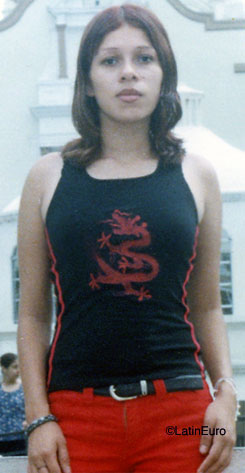 Date this foxy Honduras girl Iris from  N3450