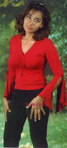 Date this tall Trinidad and Tobago girl Susan from  N3517