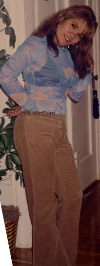 Date this athletic Trinidad and Tobago girl Vidia from  N3548