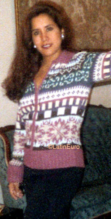 Date this pretty Peru girl Ursula from Lima N3575