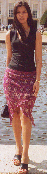 Date this funny Trinidad and Tobago girl Debbie from  N3772