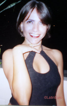 Date this delightful Brazil girl Maruzele from PORTO ALEGRE B9028