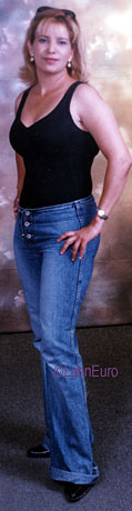 Date this sensual Panama girl Vivina from  N3634