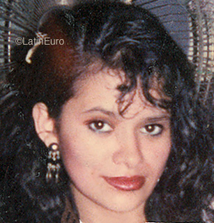 Date this good-looking Honduras girl Ana from  N3947