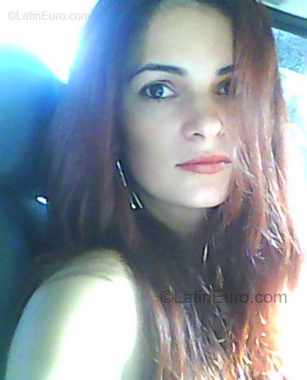 Date this funny Brazil girl Erika from Sao Paulo BR39
