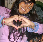 good-looking Brazil girl Eduarda from Salvador BR272