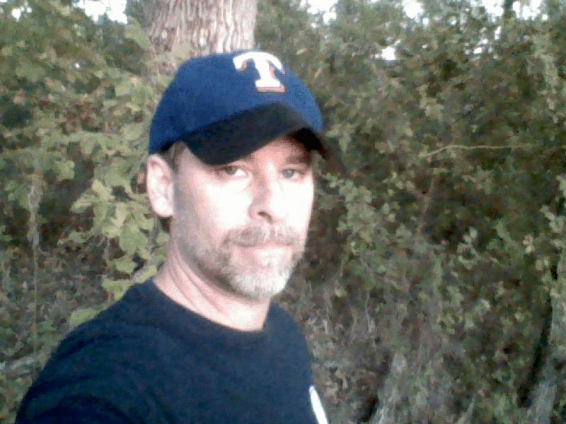 Date this passionate Brazil man Jon from Austin BR304