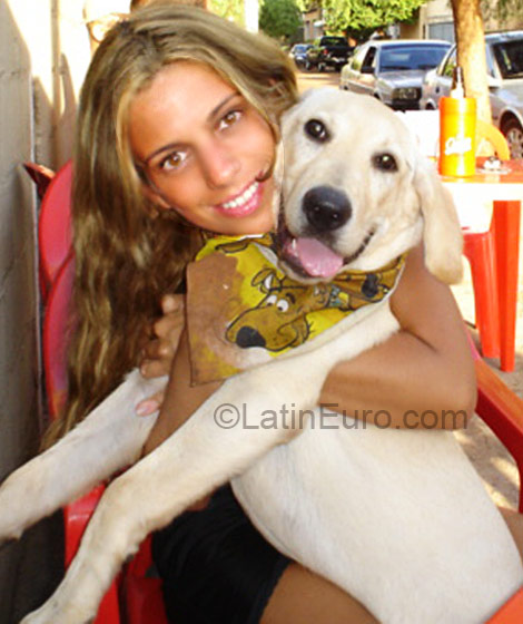 Date this gorgeous Brazil girl Vanessa from Sao Paulo BR341