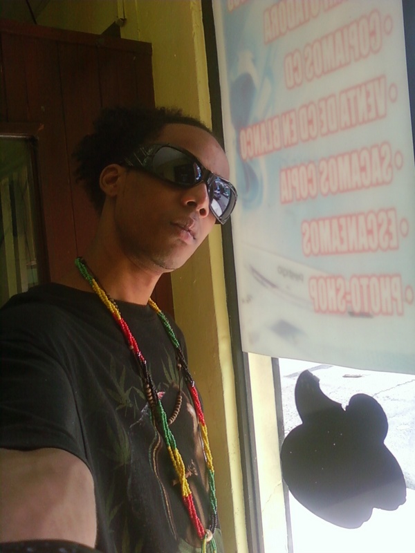 Date this beautiful Dominican Republic man Mrpolvo from Santo Domingo DO286