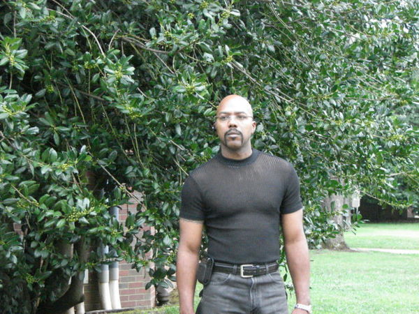 Date this hard body United States man William from Nashville US1032