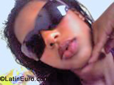 Date this beautiful Brazil girl Janaina from Ribeirao Grande BR484
