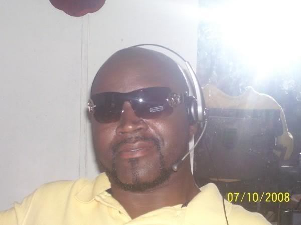 Date this cute United States man Sivart from Orlando US1187