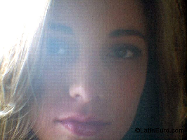 Date this hot Brazil girl Erica Roberta from Porto Feliz BR698