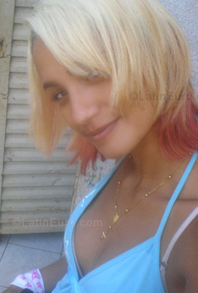 Date this lovely Brazil girl Thumilla from Porangatu BR708