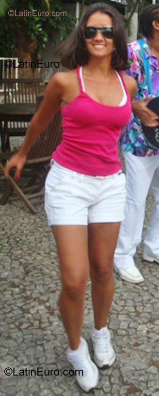 Date this foxy Brazil girl Vanessa from Campinas BR897
