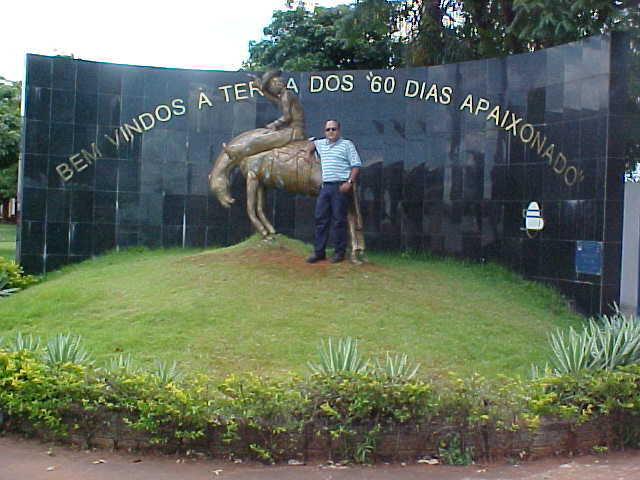 Date this hard body Brazil man Jo&Atilde;&pound;o from Belo Horizonte BR906