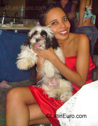 Date this funny Brazil girl Dalila from Santo Andre BR937