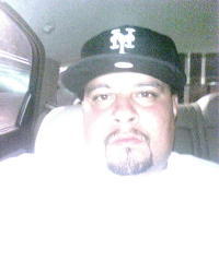 Date this fun United States man Robert from Bronx US2073