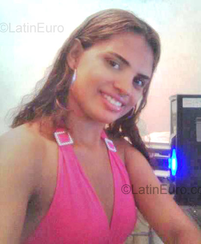 Date this passionate Brazil girl Drielly Sabrina from Recife BR955