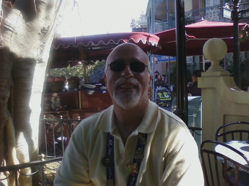 Date this voluptuous United States man Esteban from San Rafael US2259
