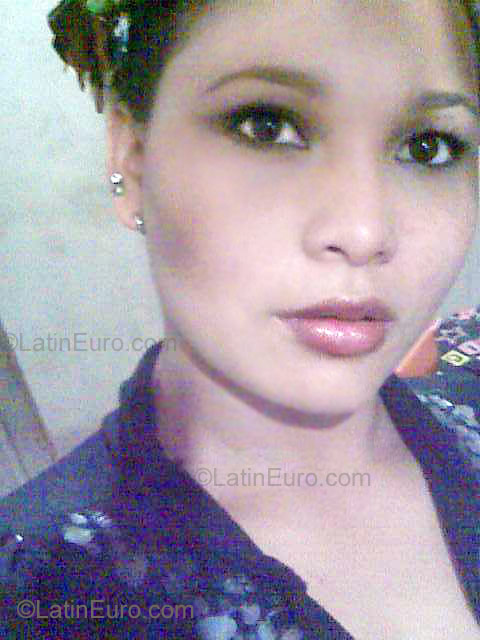 Date this pretty Brazil girl Suzi from Barcarena-vila Dos Cabanos BR1055