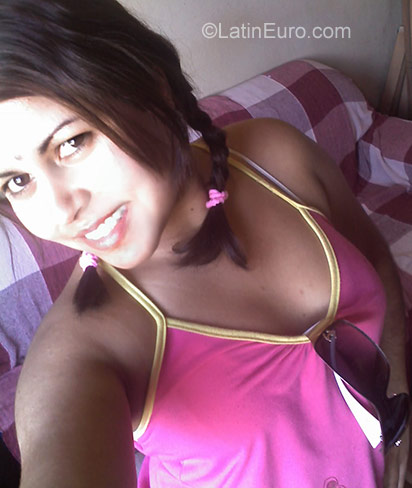 Date this fun Brazil girl Jessica Pamela from Petropolis BR1075