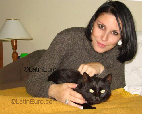 Date this cute Brazil girl Samantha from Canoas BR1142