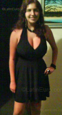 Date this happy Brazil girl Adriane from Ponta Grossa BR1189