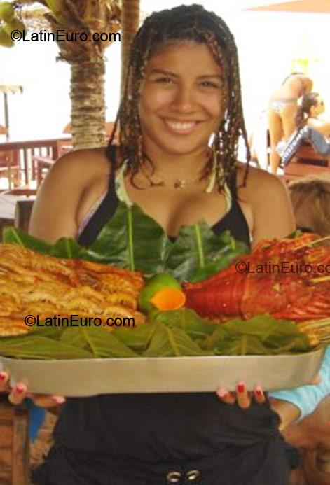 Date this attractive Brazil girl Jordanna from Rio Verde BR1249