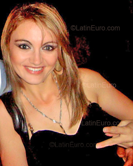 Date this gorgeous Brazil girl Josiane from Imbe BR1261