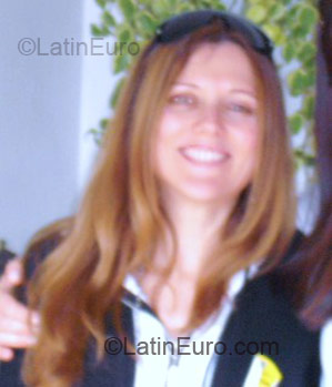 Date this sensual Brazil girl Adrianne from Blumenau BR1265