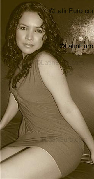 Date this tall Mexico girl Candelaria Lizbeth from Nogales MX66