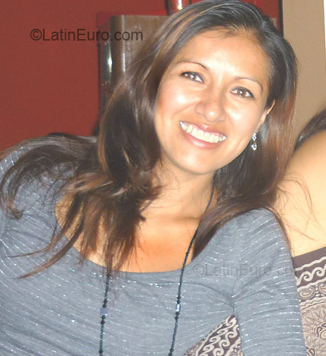 Date this fun Peru girl Lisbeth from Lima PE112