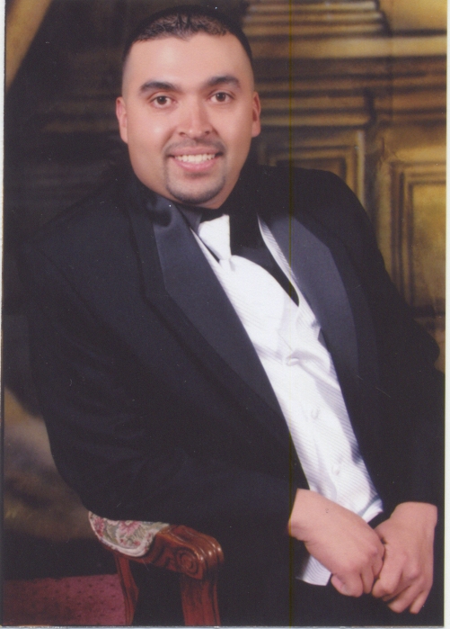 Date this exotic United States man Gustavo from Los Angeles US3633