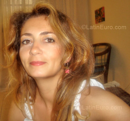 Date this gorgeous Brazil girl Alessandra from Sao Paulo BR1633