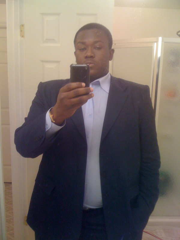 Date this pretty United States man Fausto from Frederick US3732