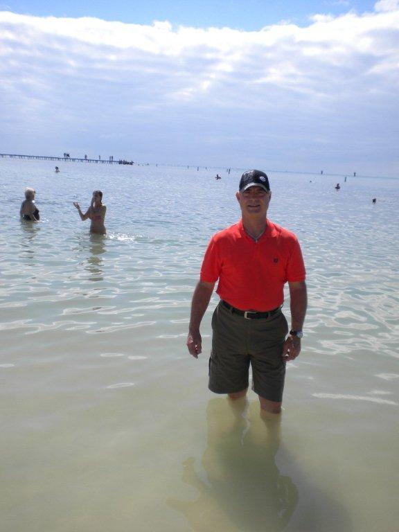 Date this exotic United States man Skyking60 from Kansas City US3786