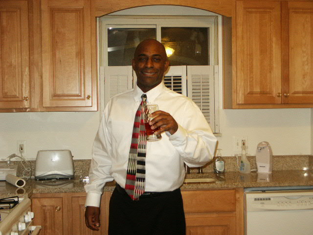 Date this voluptuous United States man Adam from Cleveland US3793
