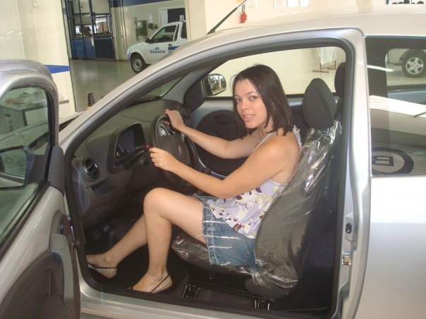 Date this attractive Brazil girl Drica from Goiania BR1716